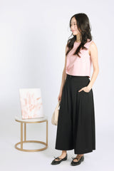 Irisia Pants
