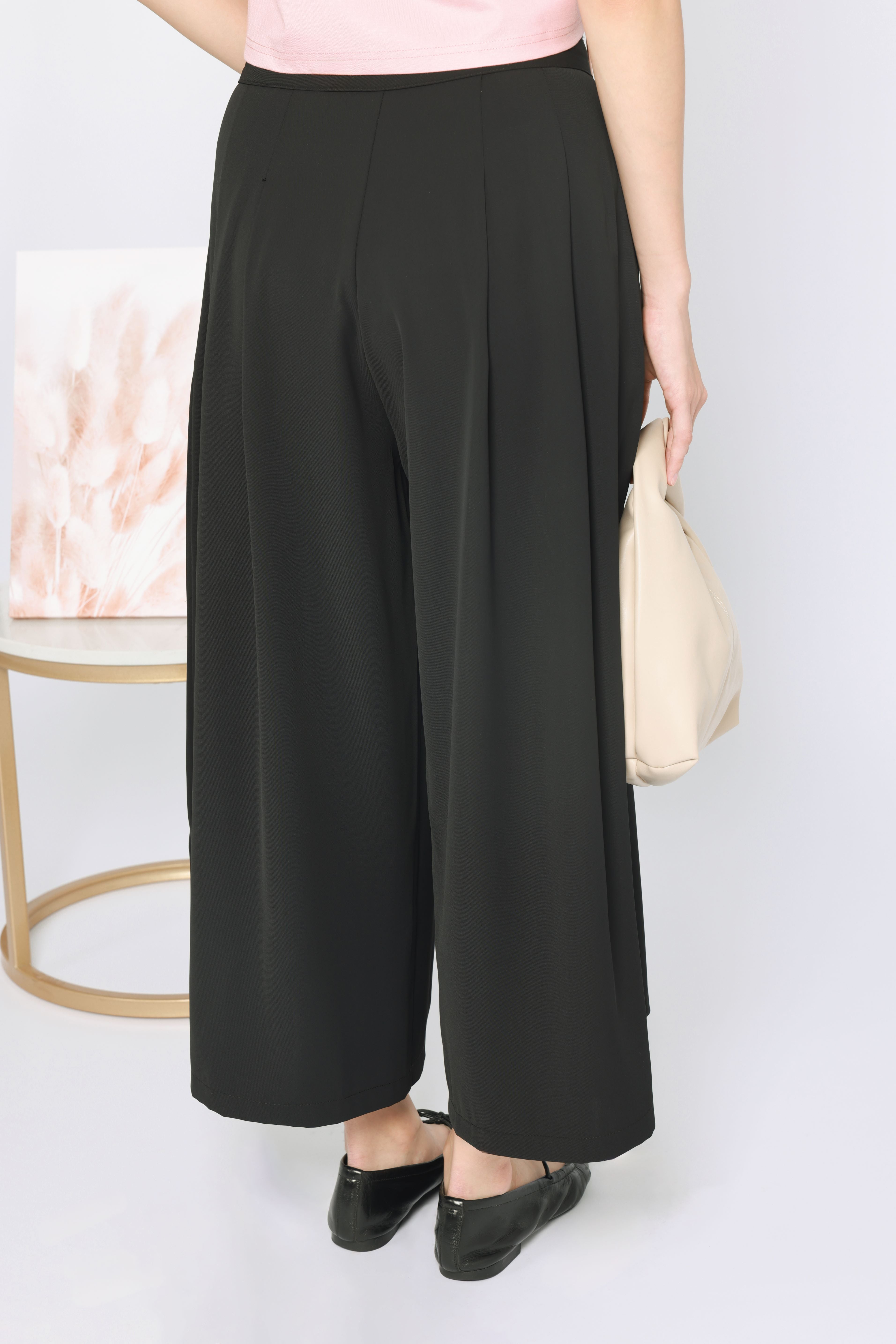 Irisia Pants